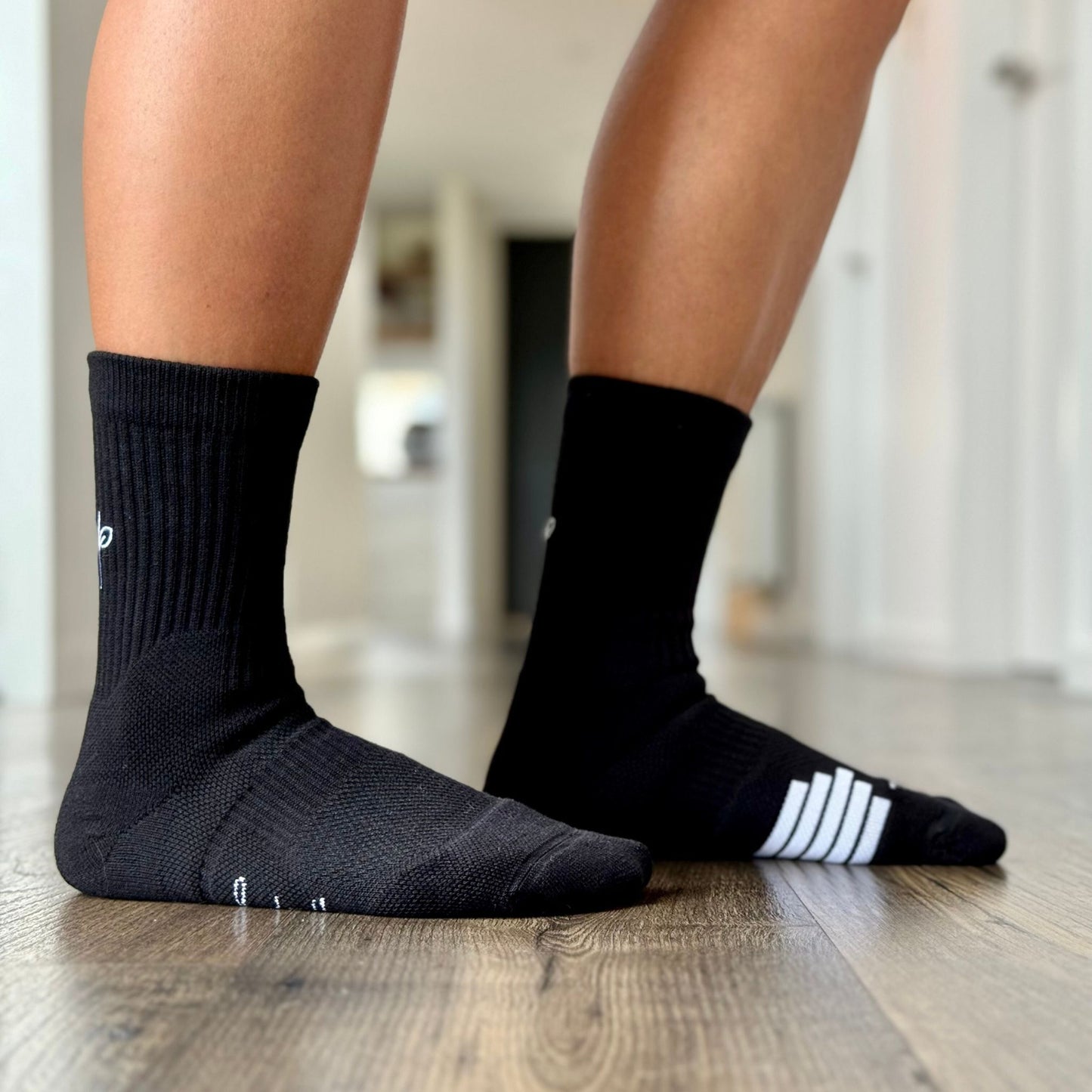 Luxe Crew Sock - Stealth Black