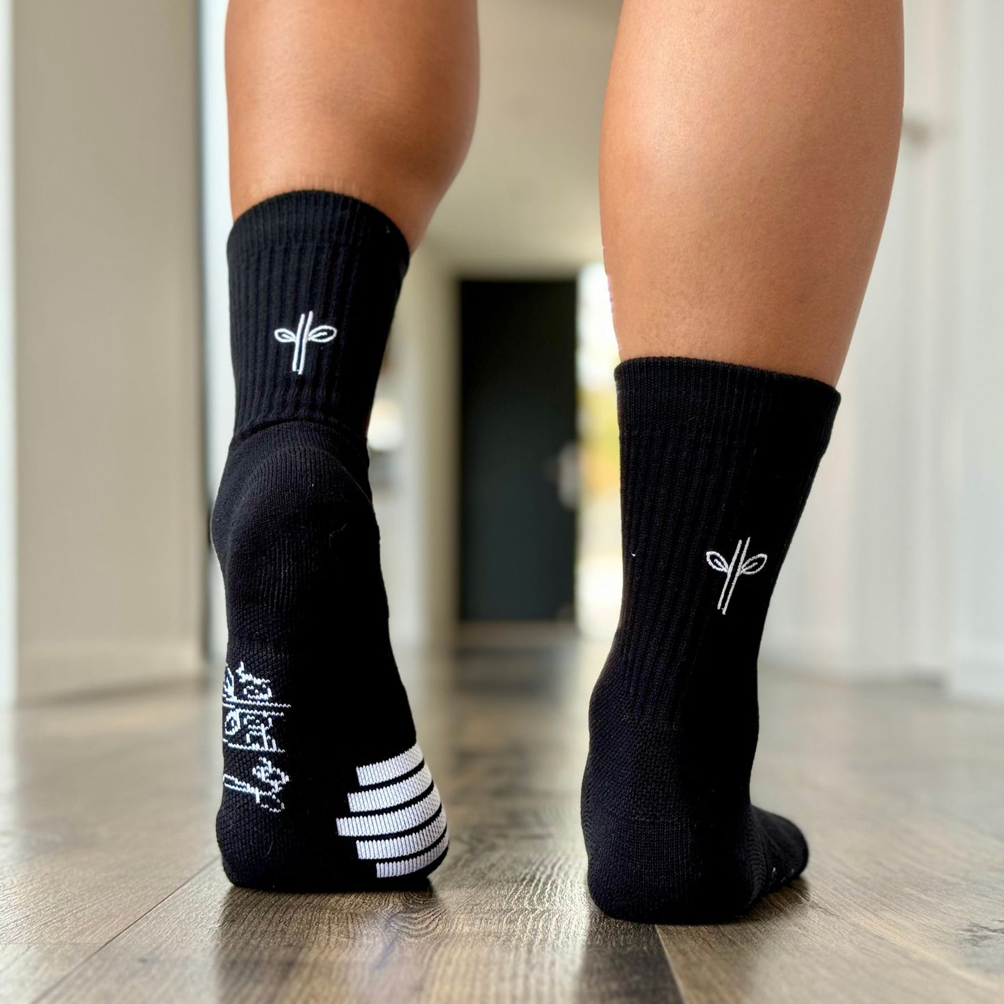 Luxe Crew Sock - Stealth Black